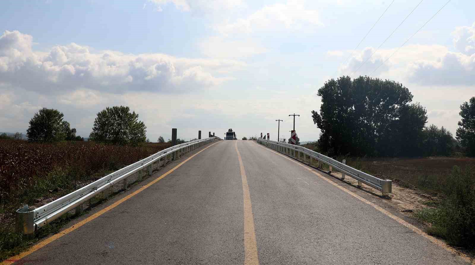 Sakarya Büyükşehir’den muhtemel trafik facialarına çelik önlem
