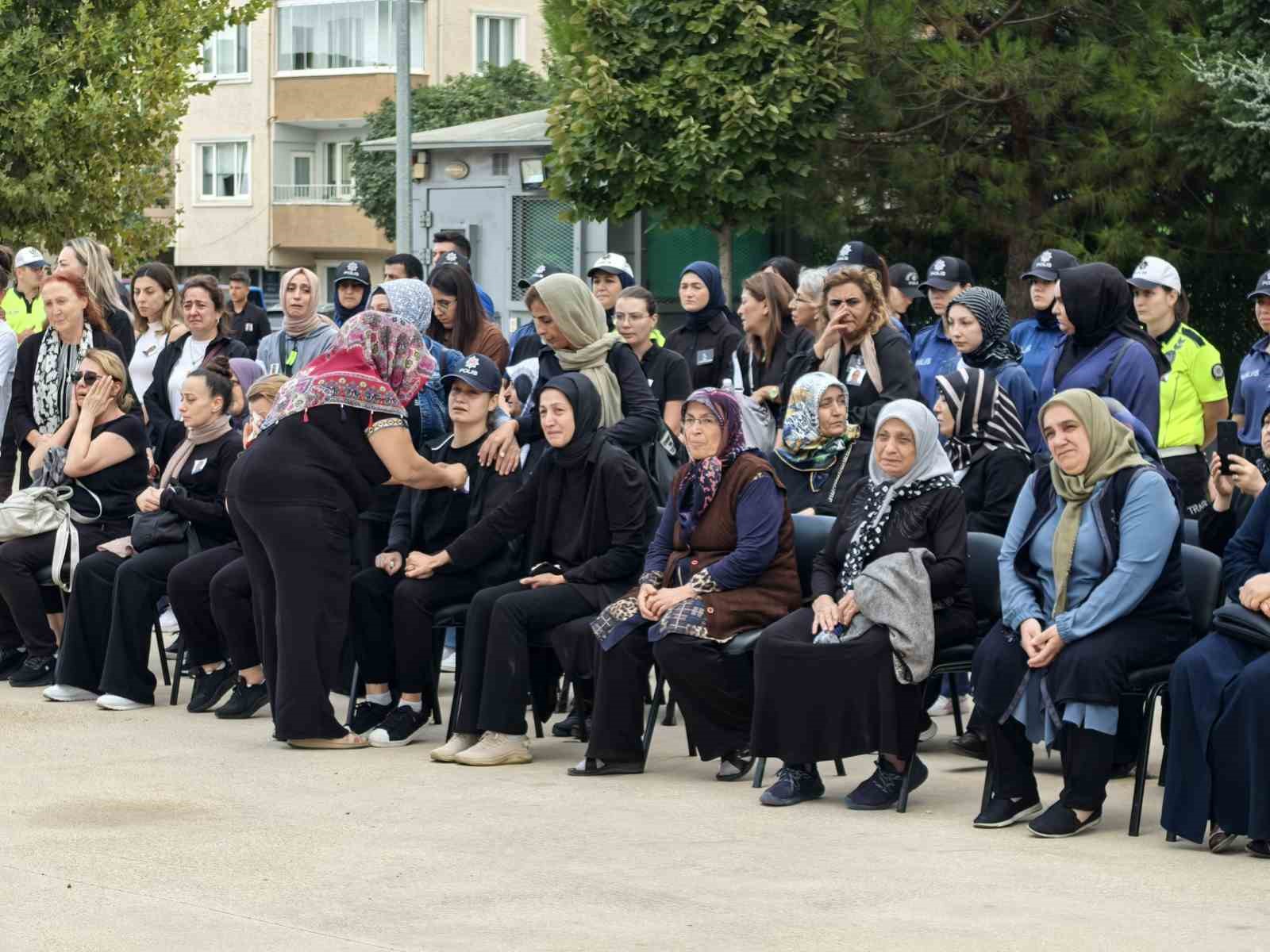 Kansere yenik düşen emekli polis son yolculuğuna uğurlandı
