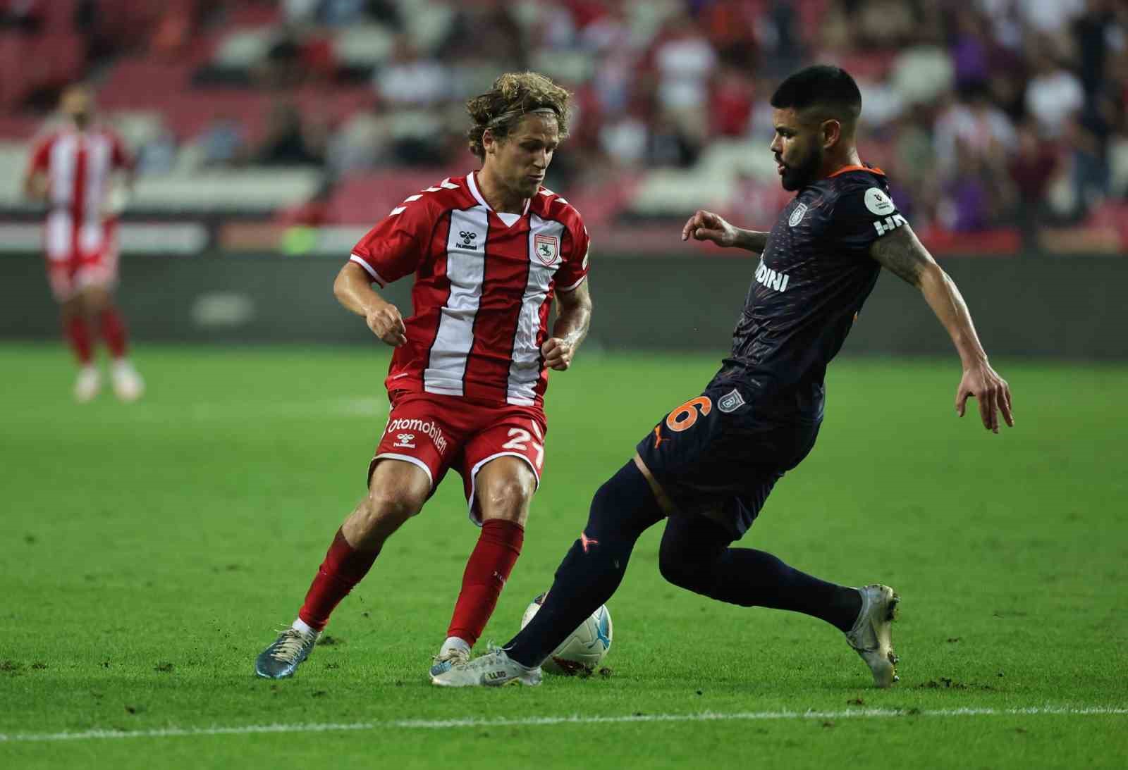 Trendyol Süper Lig: Samsunspor: 2 - RAMS Başakşehir: 0 (Maç sonucu)
