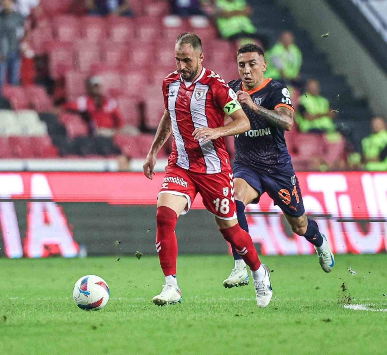 Trendyol Süper Lig: Samsunspor: 2 - RAMS Başakşehir: 0 (Maç sonucu)
