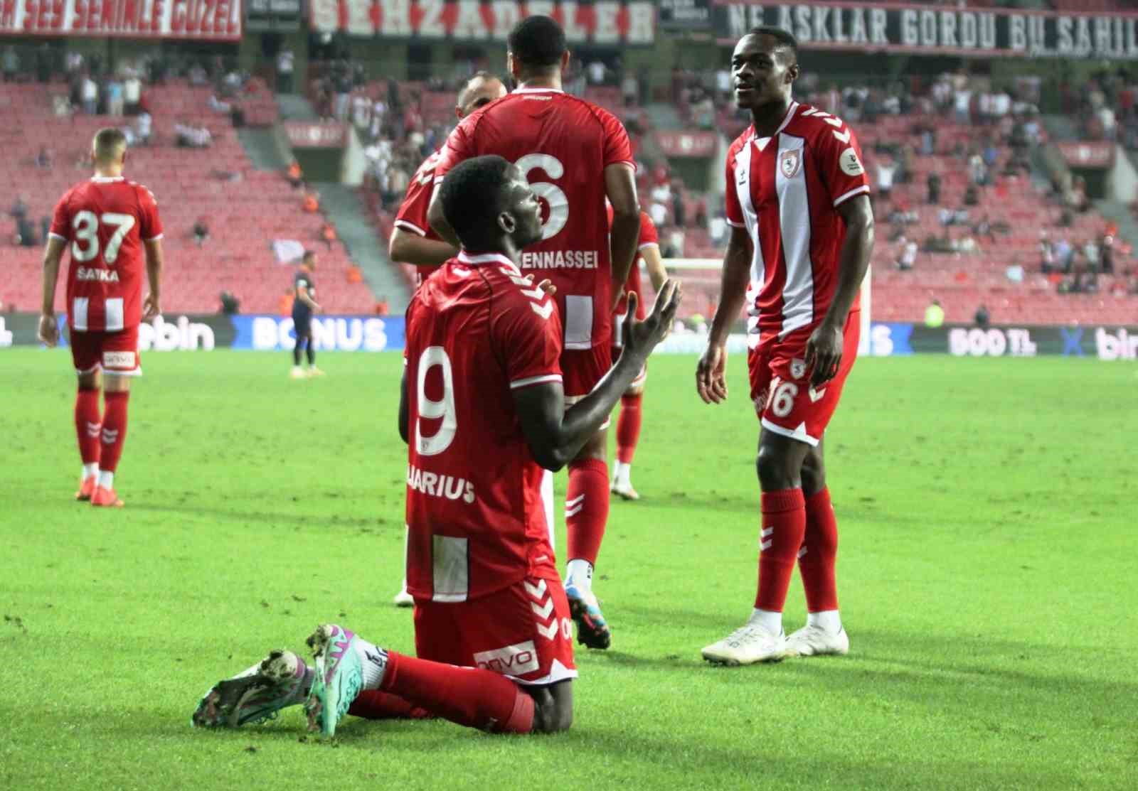 Trendyol Süper Lig: Samsunspor: 2 - RAMS Başakşehir: 0 (Maç sonucu)
