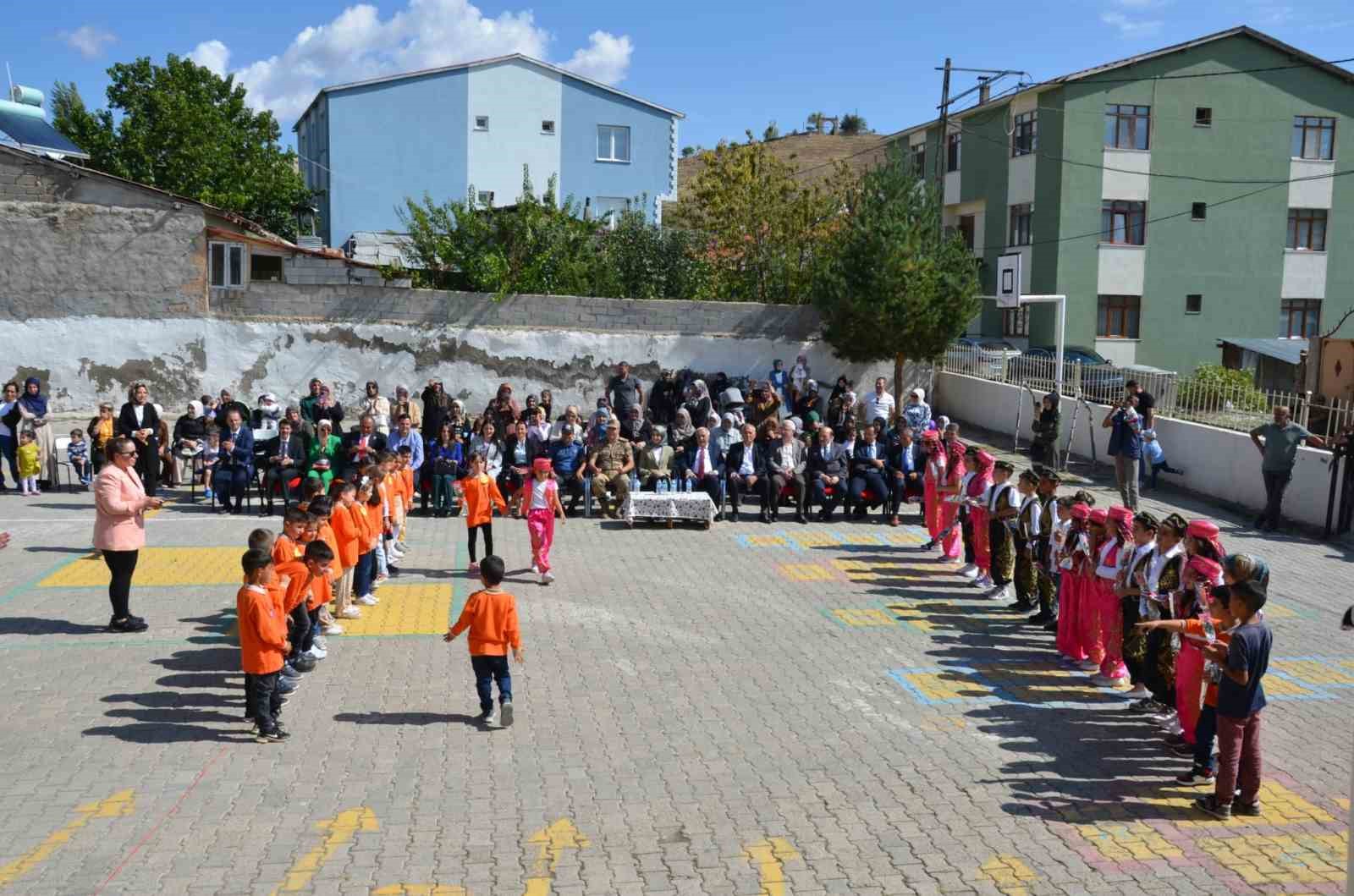 Tercan’da İlköğretim Haftası etkinlikleri yapıldı
