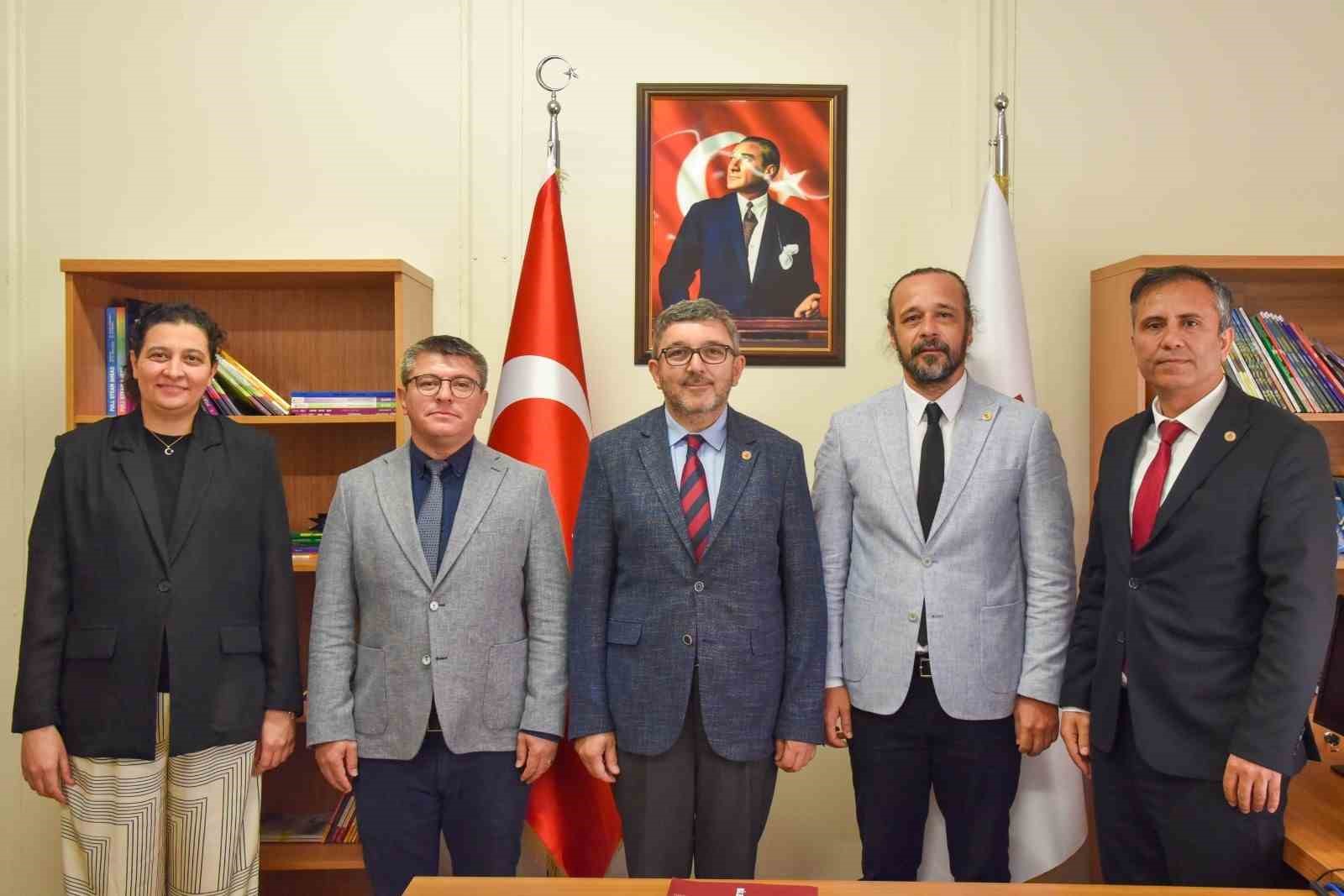 Doç. Dr. Yasin Acar göreve başladı
