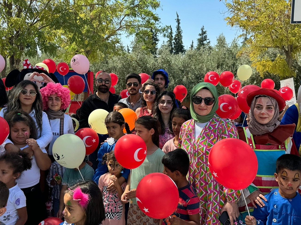 Yakutiye gençlik merkezi ile gülümsediler
