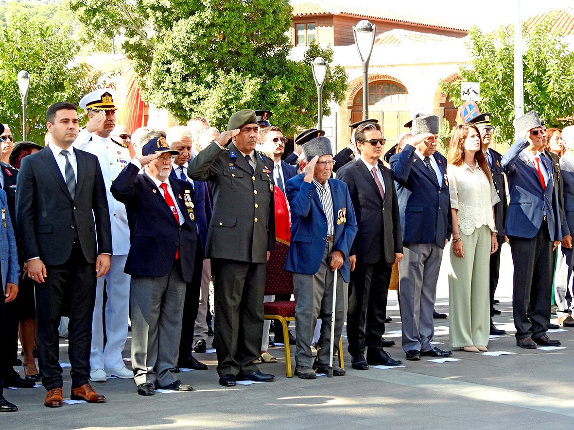 Gaziler Günü Çeşme’de törenle kutlandı
