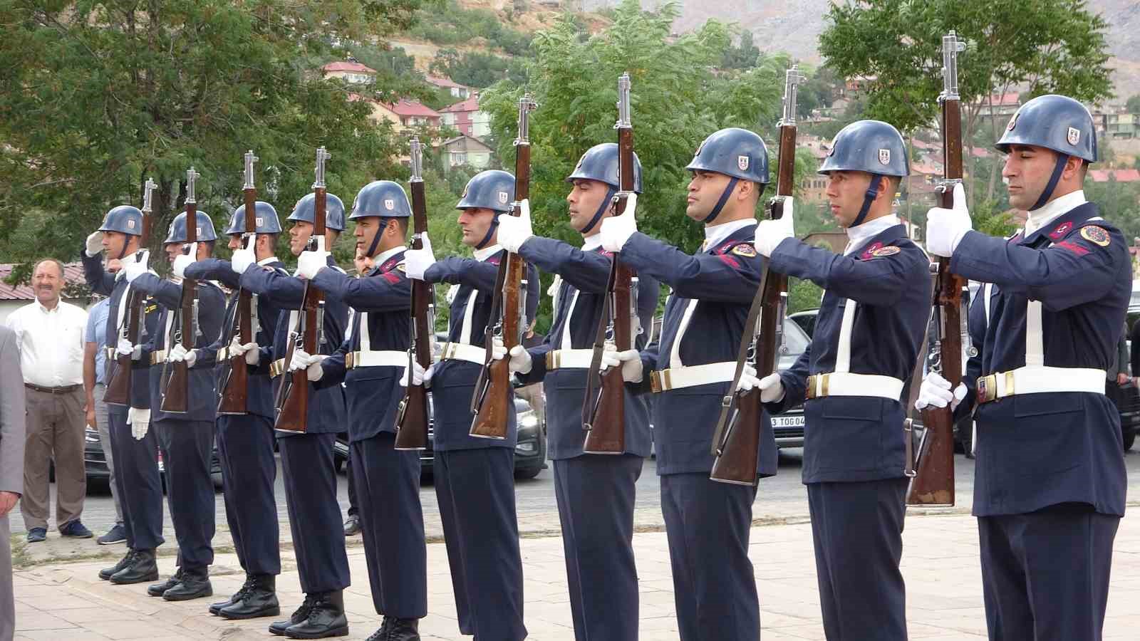 Bitlis’te 19 Eylül Gaziler Günü törenle kutlandı
