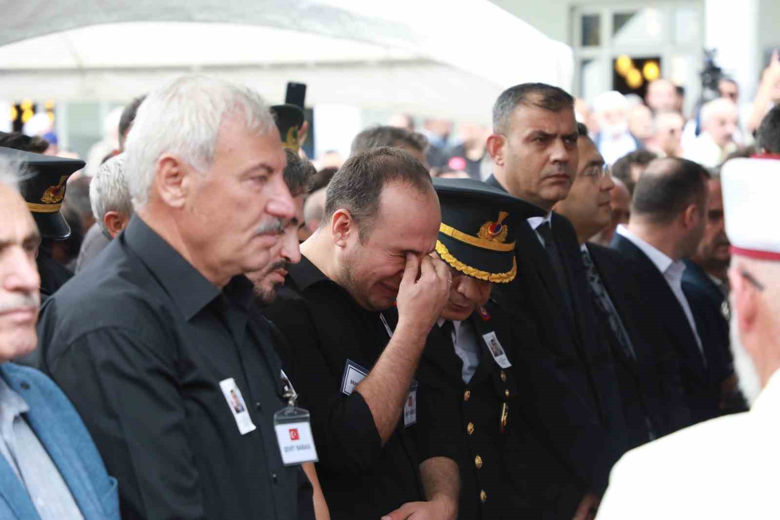 20 gün önce sözlenmişti: Sakaryalı şehit son yolculuğuna uğurlandı
