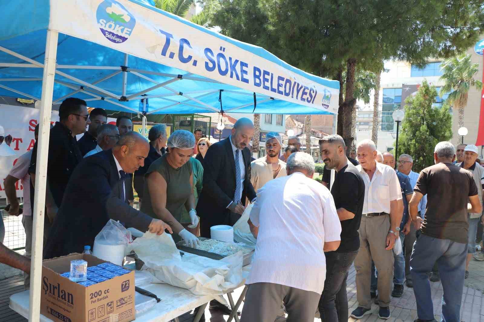 Söke’de Gaziler Günü’nde pilav hayrı
