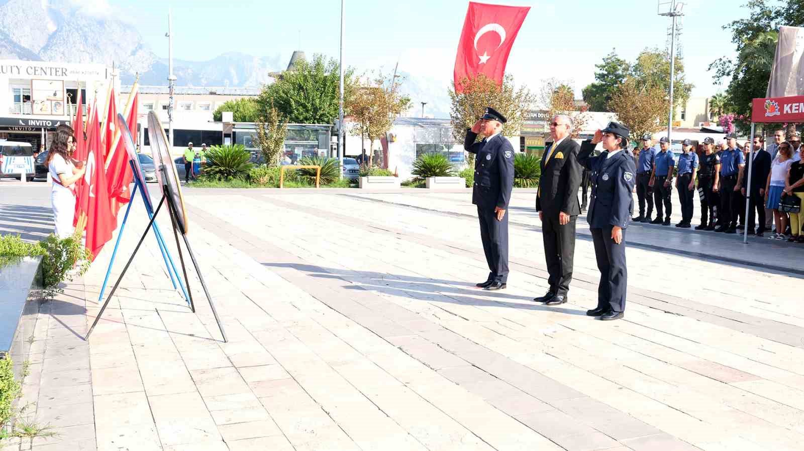 Gaziler düzenlenen törenle anıldı
