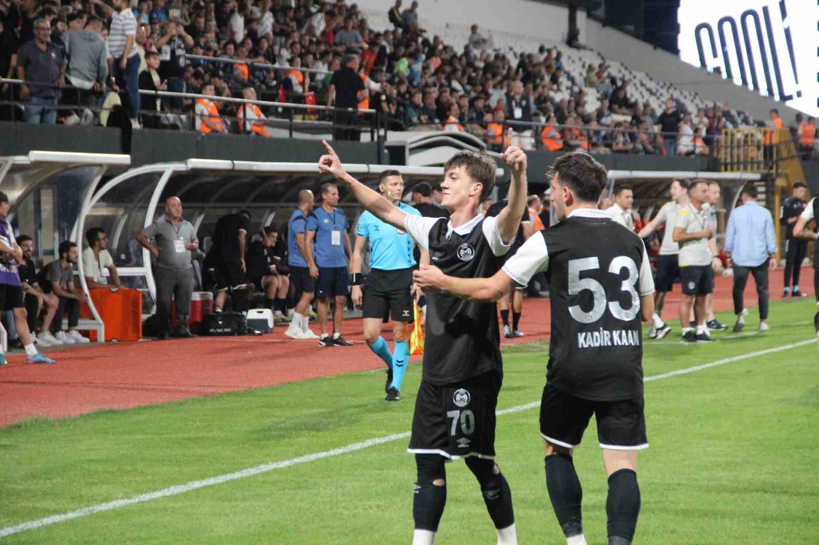 Trendyol 1. Lig: Manisa FK: 5 - Yeni Malatyaspor: 1
