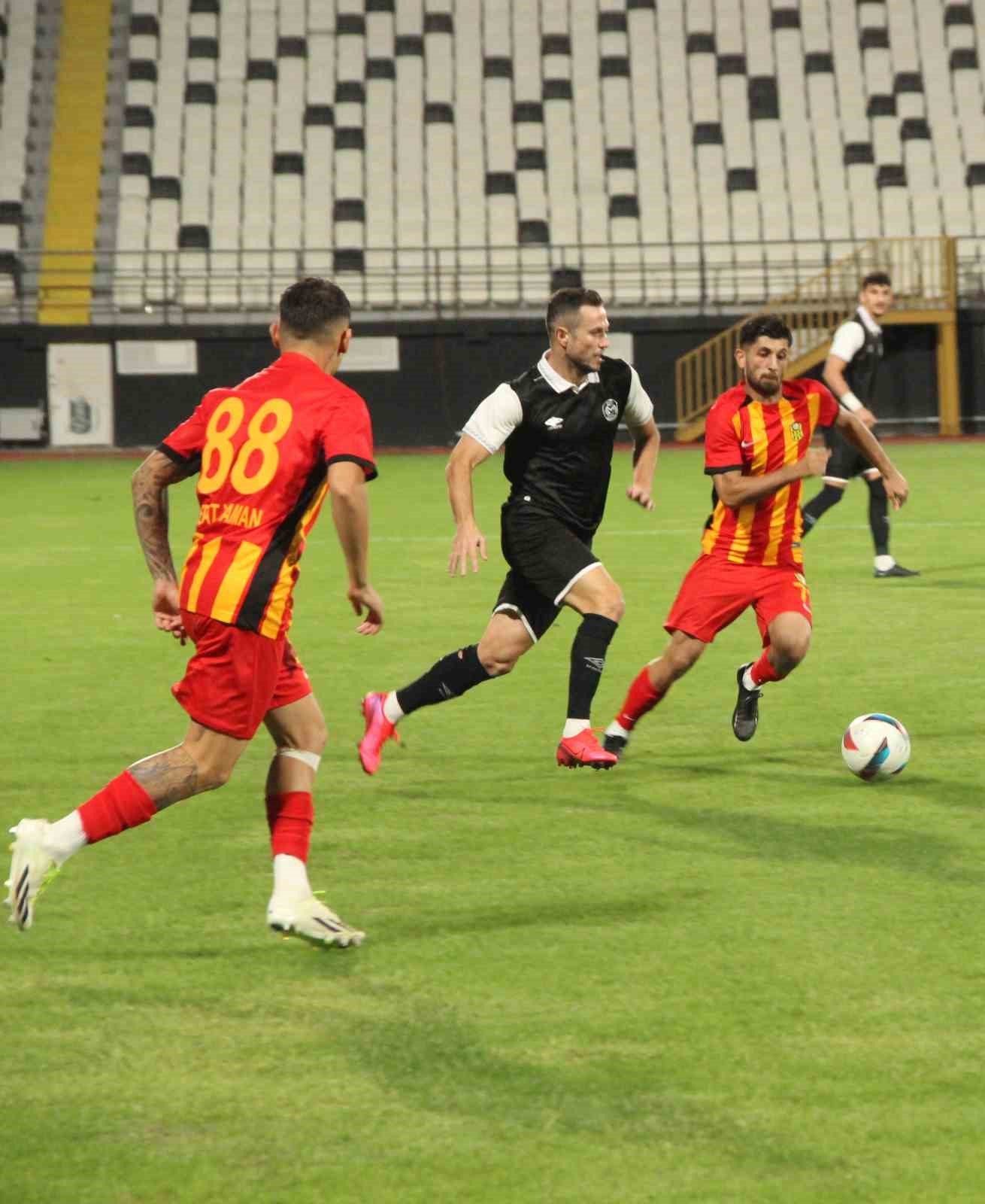 Trendyol 1. Lig: Manisa FK: 5 - Yeni Malatyaspor: 1
