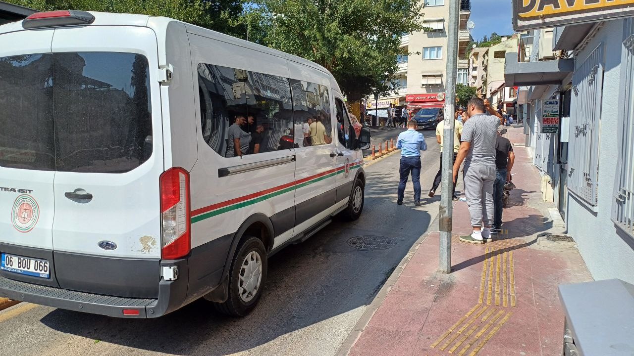 Aydın’da yol verme tartışması
