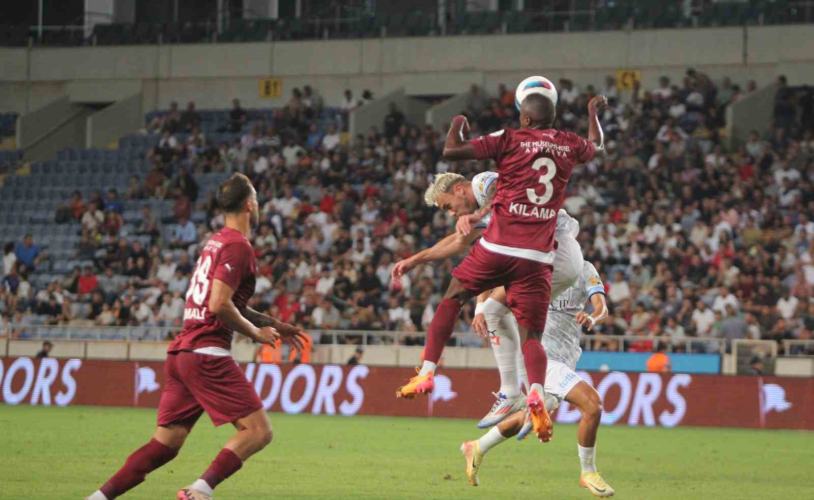 Trendyol Süper Lig: Hatayspor: 0 - Bodrum FK: 1 (İlk yarı)
