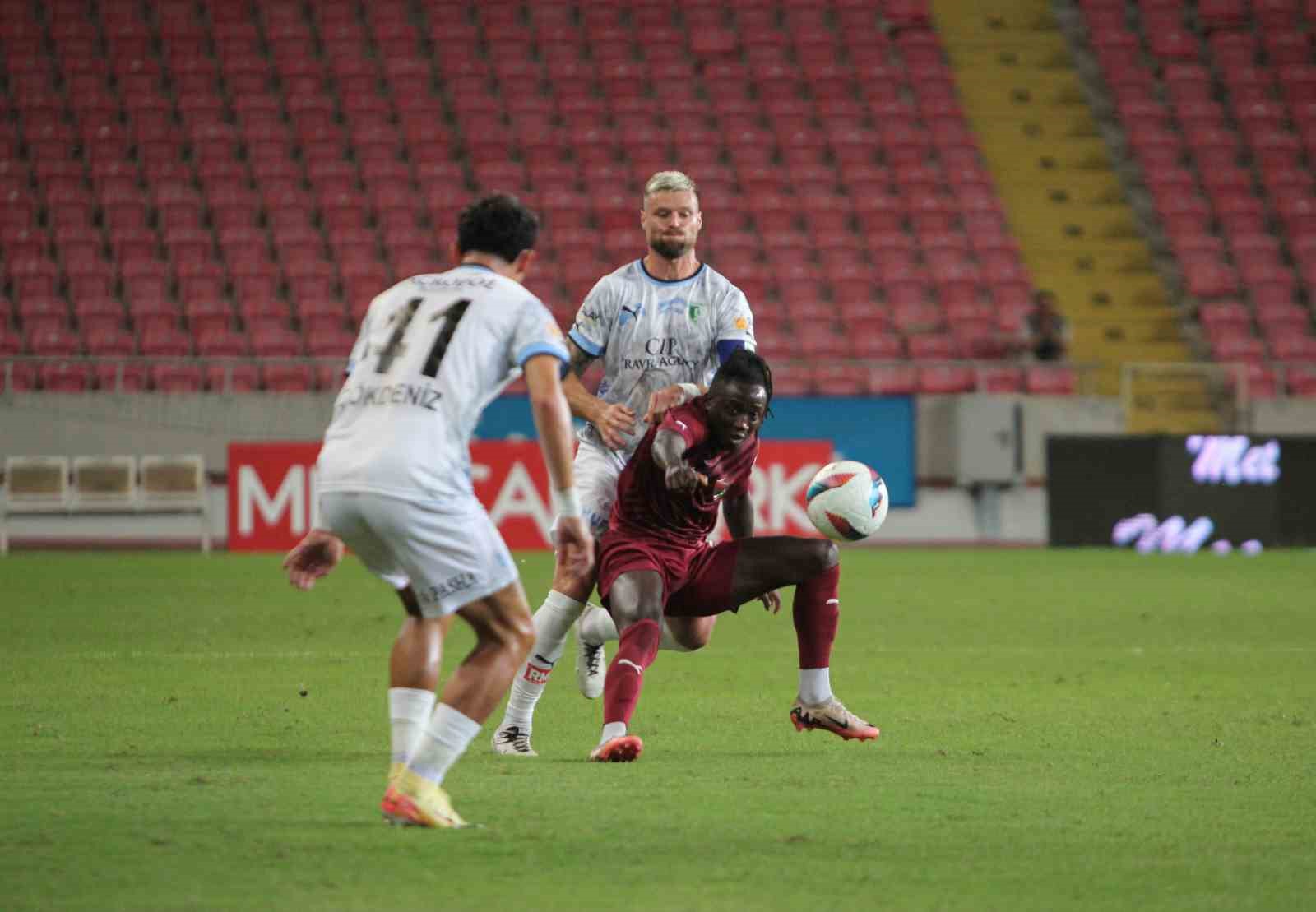 Trendyol Süper Lig: Hatayspor: 0 - Bodrum FK: 1 (İlk yarı)
