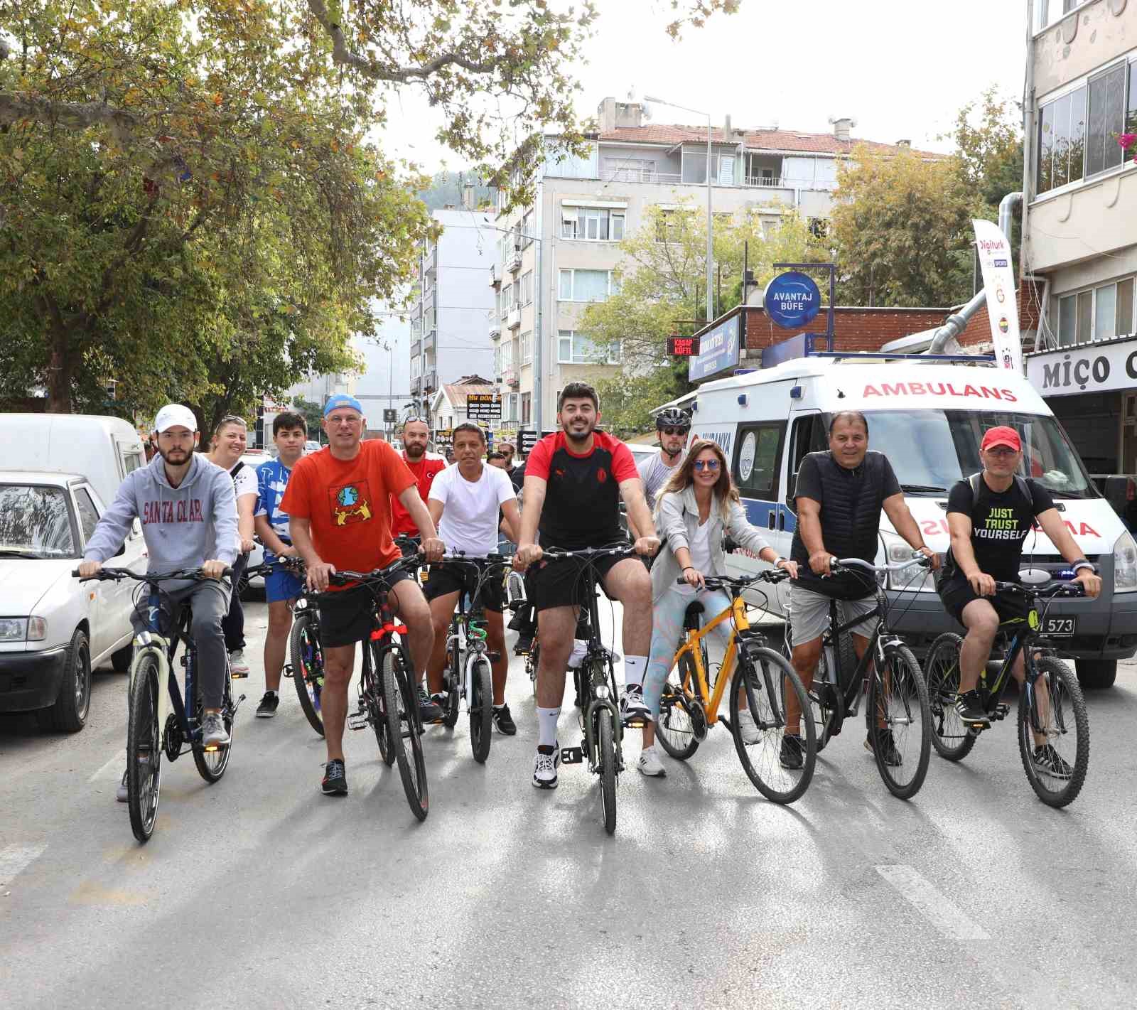 Pedallar Mudanya için döndü
