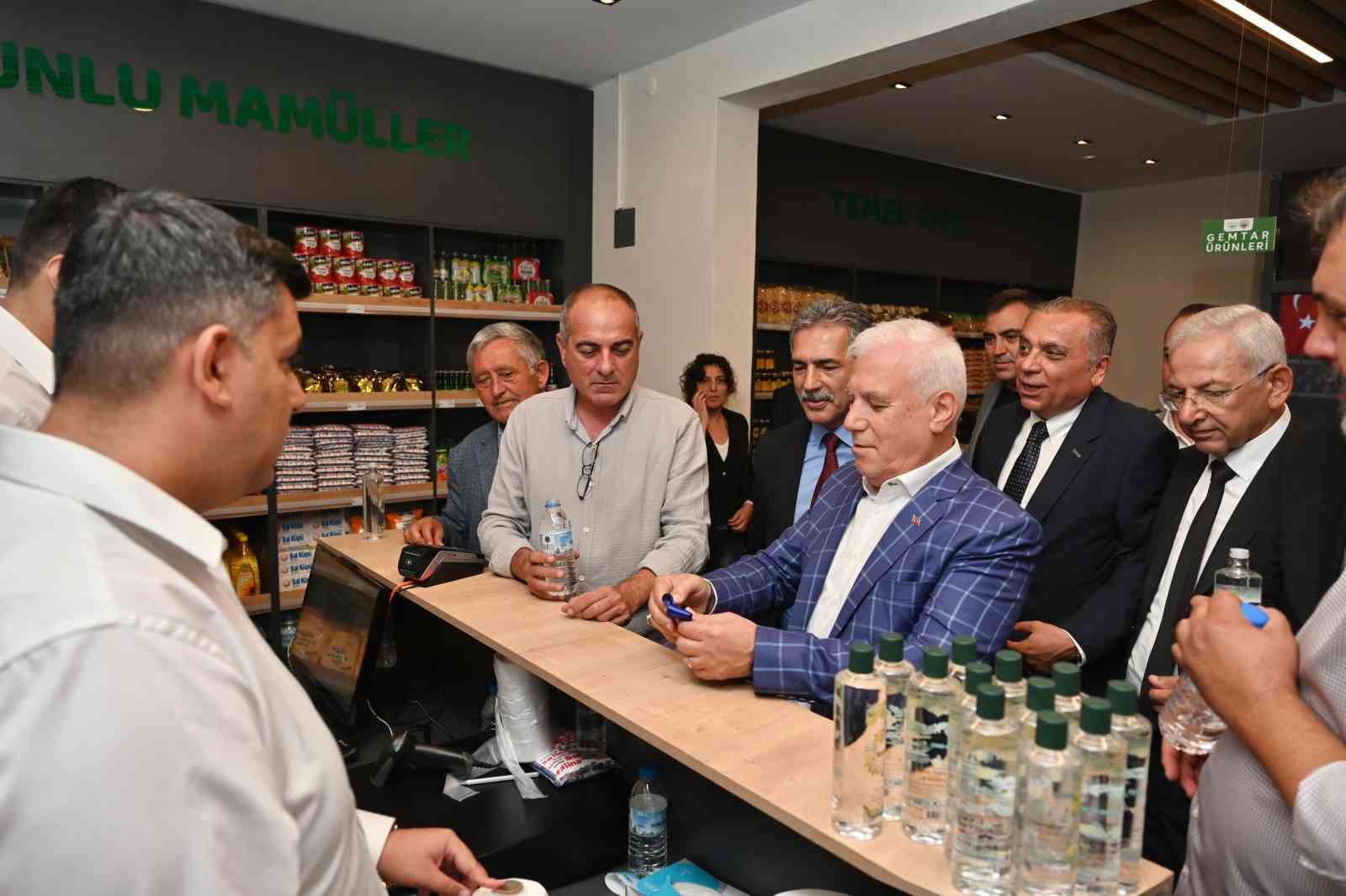 Besaş’ın ilksatış mağazası Gemlik’te açıldı
