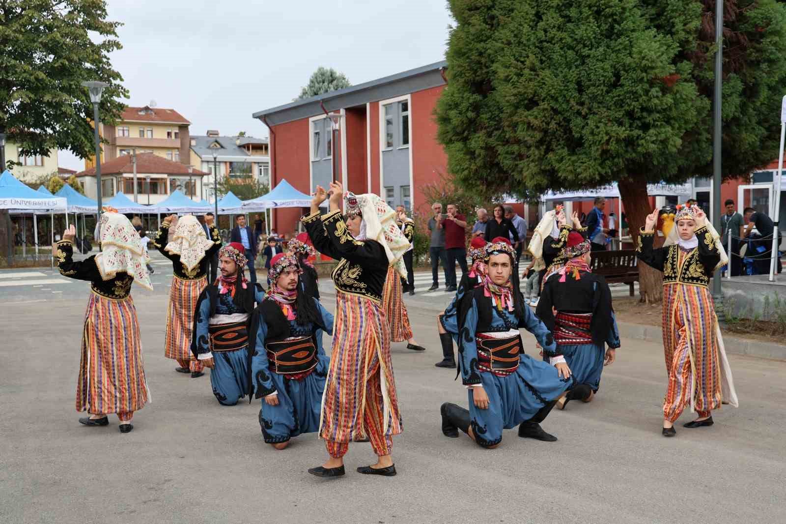 48. yıl mezunlar buluşması ve pilav günü gerçekleştirildi
