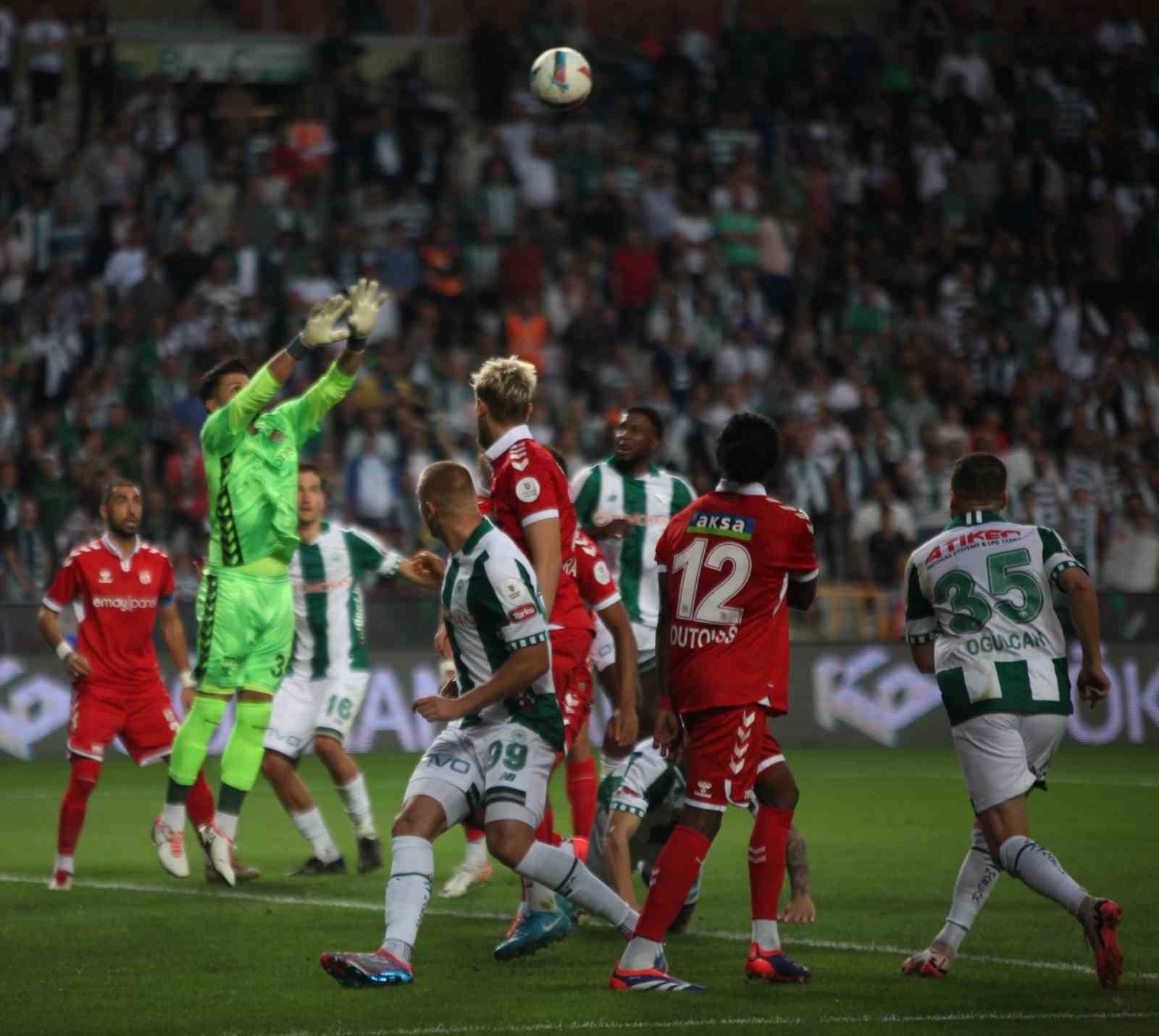 Trendyol Süper Lig: Konyaspor: 0 - Sivasspor: 0 (Maç sonucu)
