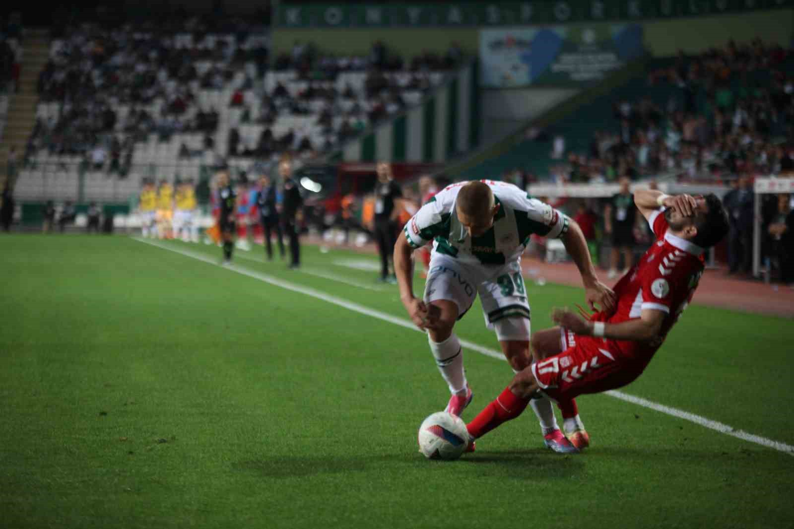 Trendyol Süper Lig: Konyaspor: 0 - Sivasspor: 0 (Maç sonucu)
