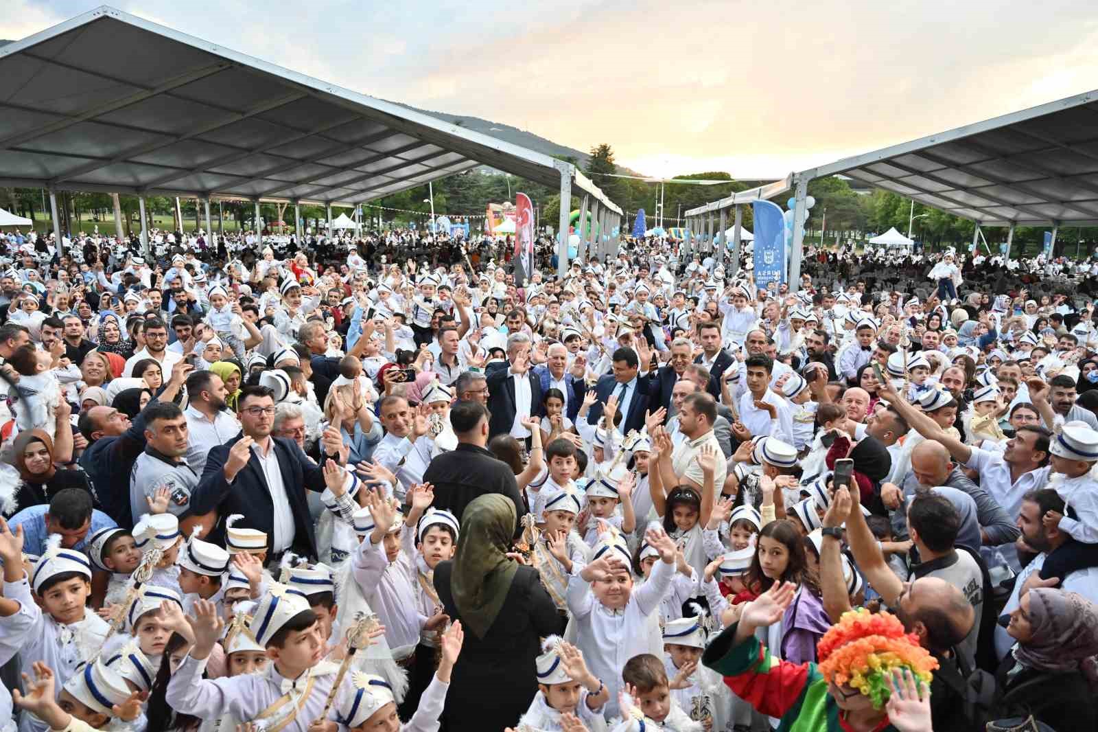 Bursa Büyükşehir’den sünnet şöleni coşkusu
