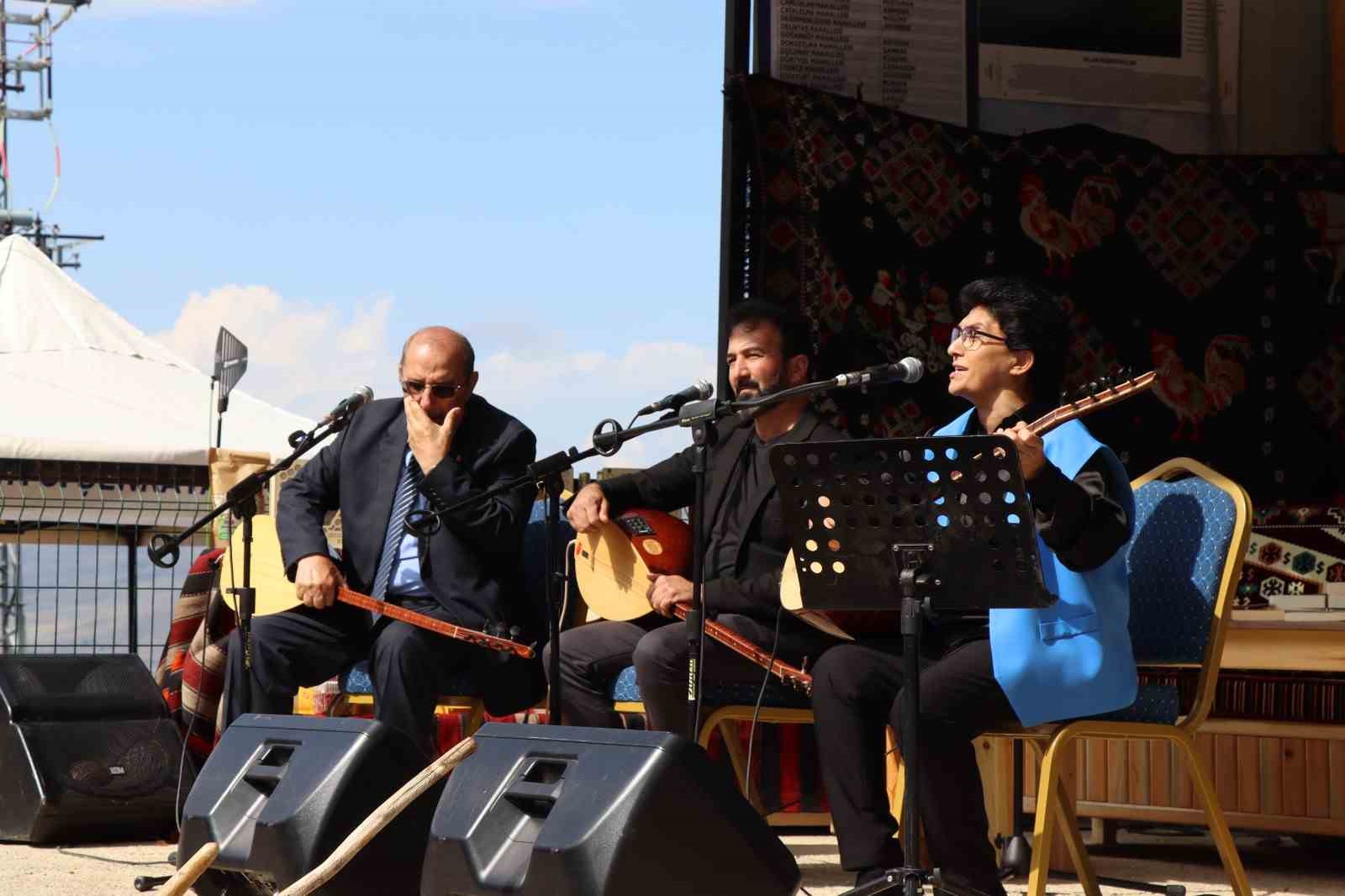 Şenkaya’da bal festivali coşkusu
