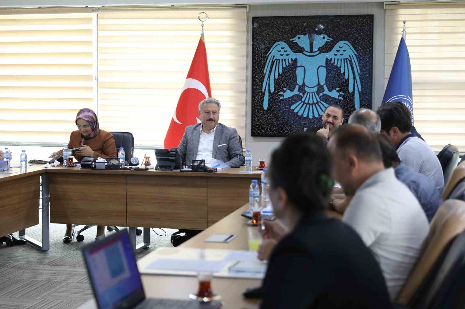 Melikgazi Belediyesi, Kazım Karabekir’de kat karşılığı ihale düzenledi
