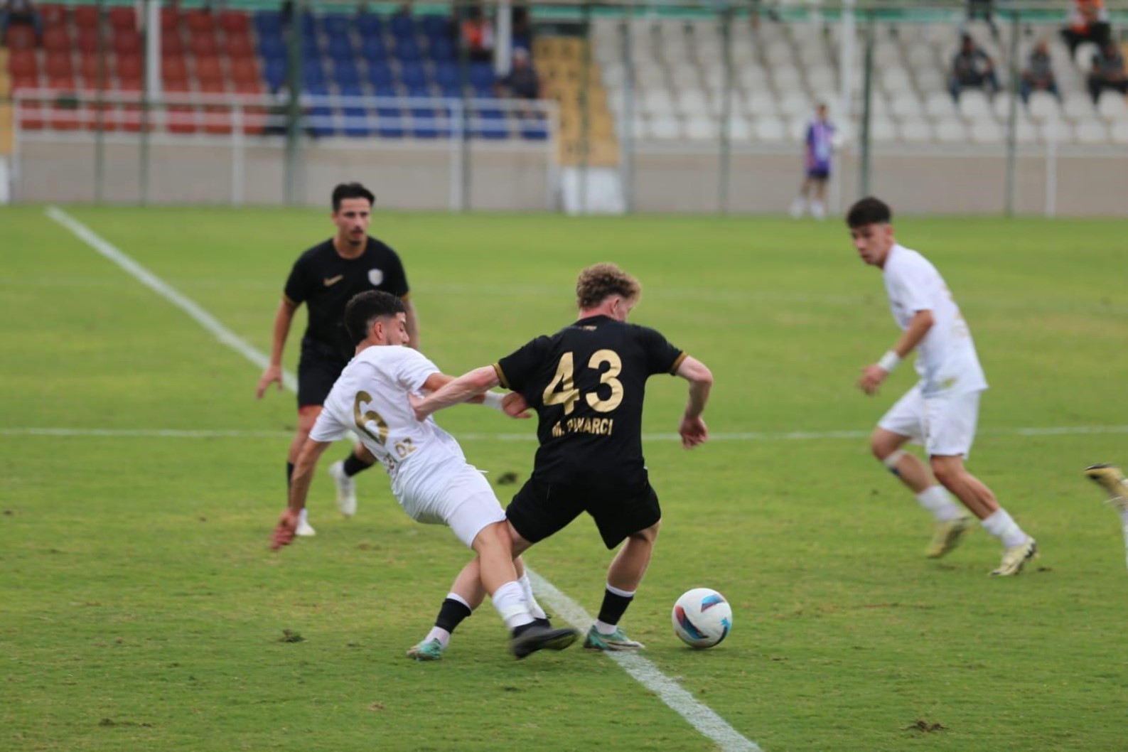 Kepezspor, ligdeki ilk galibiyetini 6-0’lık skorla aldı
