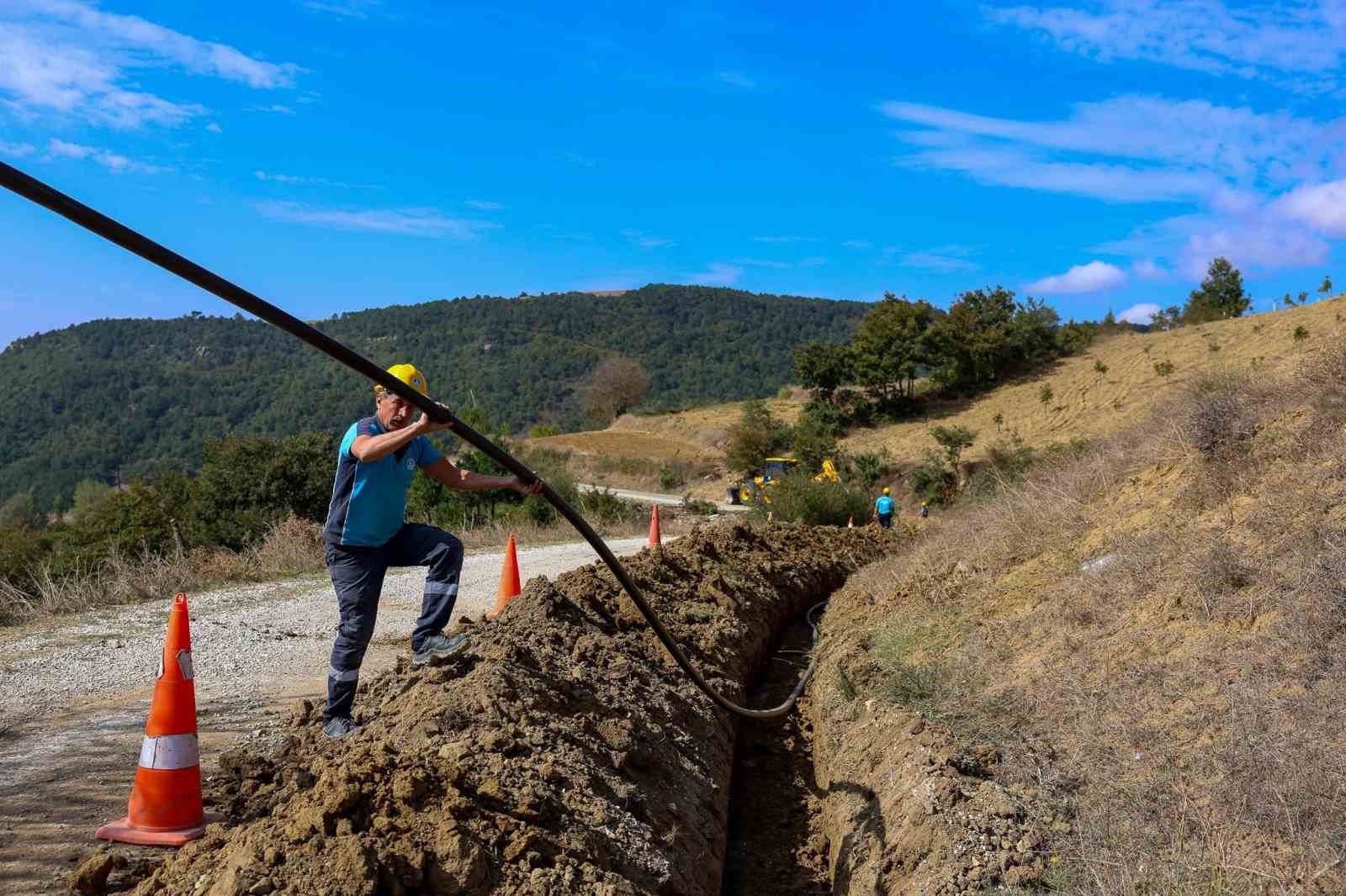 3 bin metrelik yeni hat ile mahalle sakinlerine kesintisiz su ulaştırılacak
