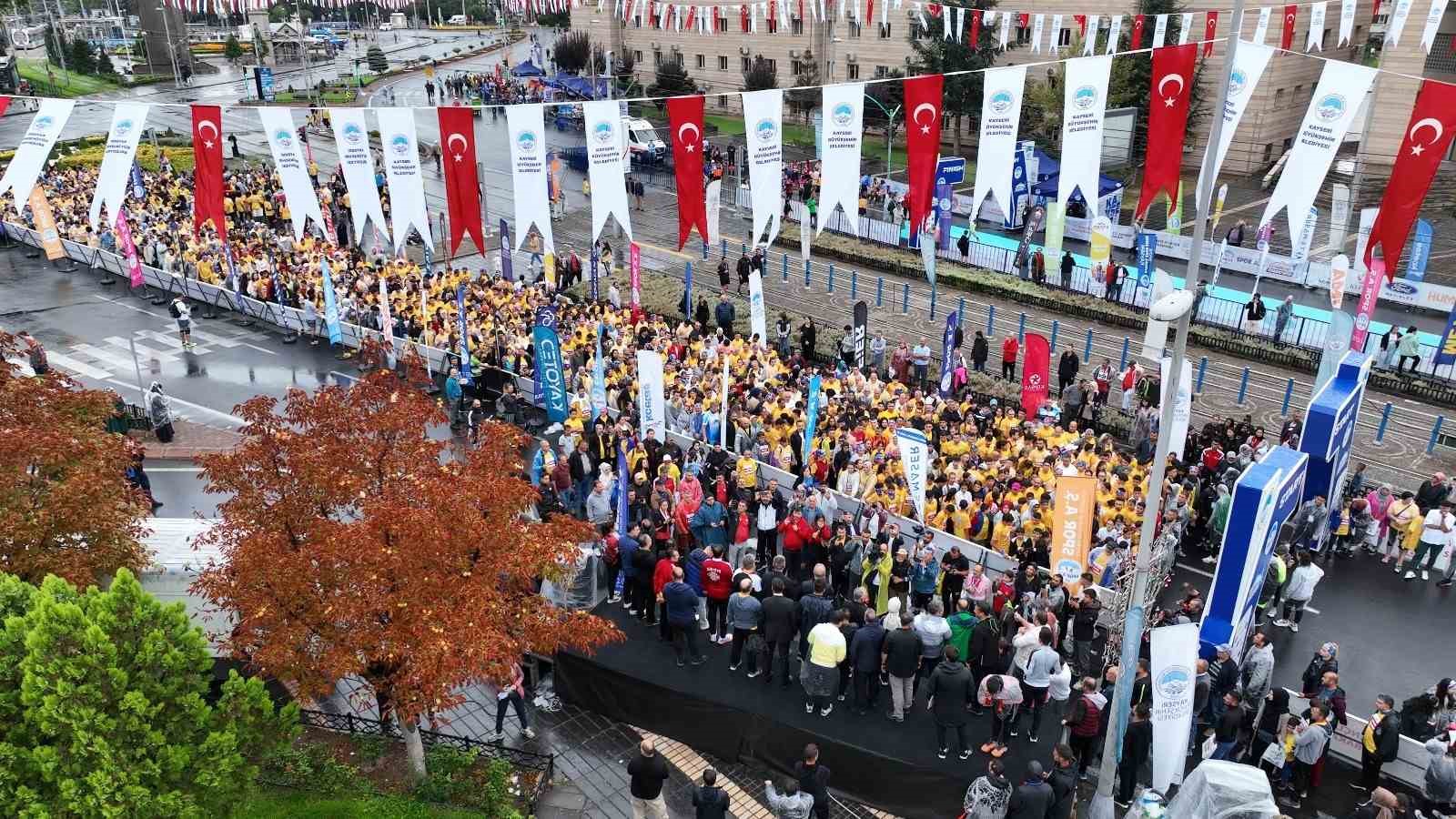 2024 Avrupa Spor Şehrinde 4’üncü uluslararası Kayseri Yarı Maratonu coşkusu
