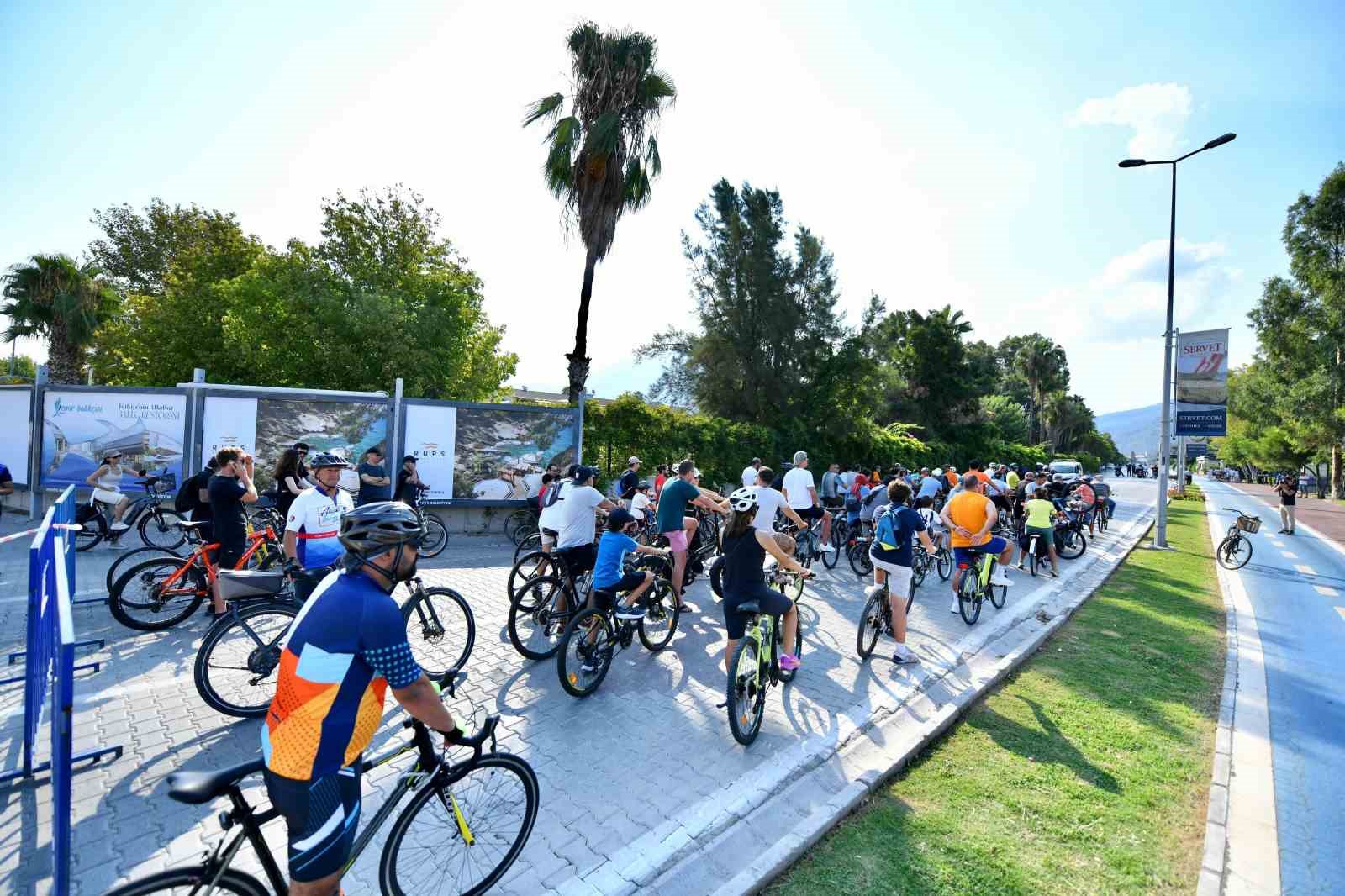 Fethiye’de temiz hava ve sağlıklı yaşam için pedalladılar
