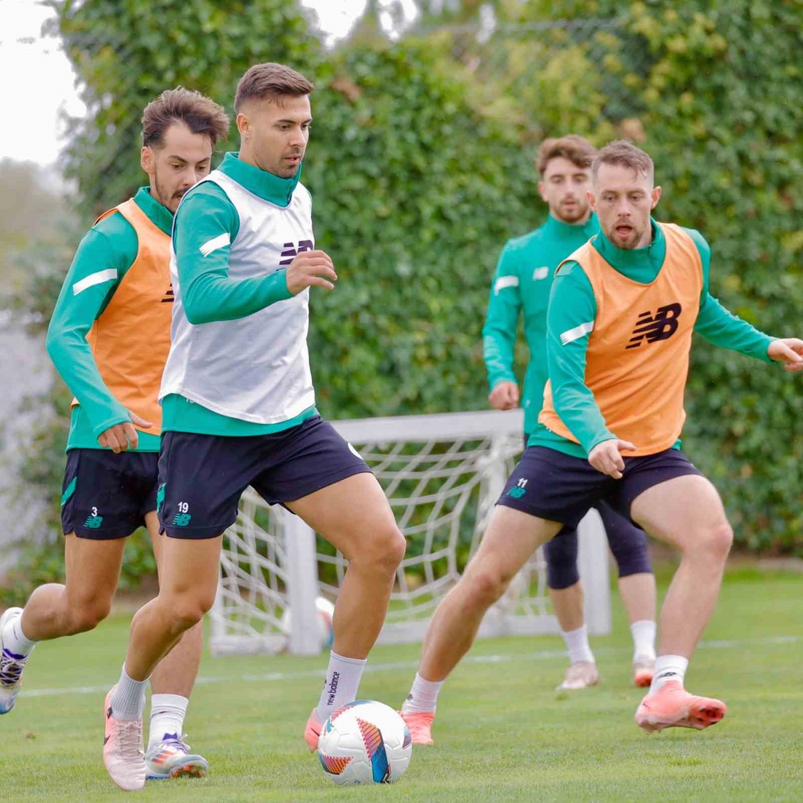 Konyaspor’da Trabzonspor maçı hazırlıkları başladı
