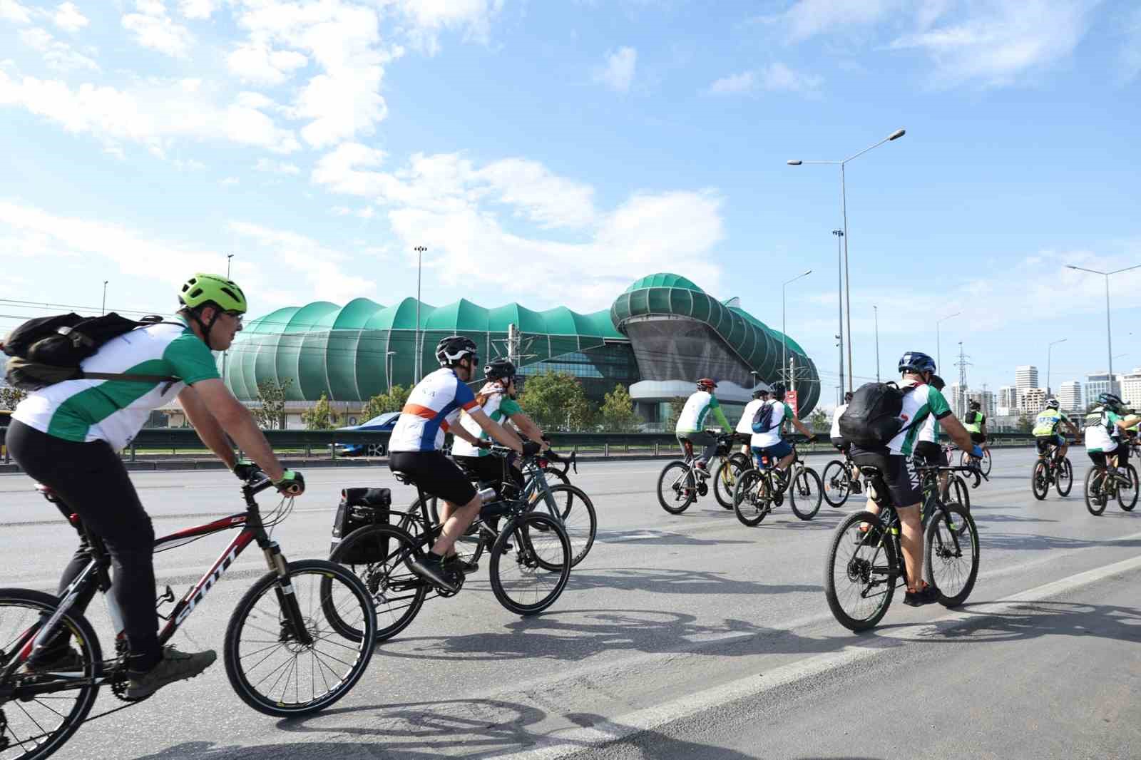 Sporseverler, yeşile pedalladı
