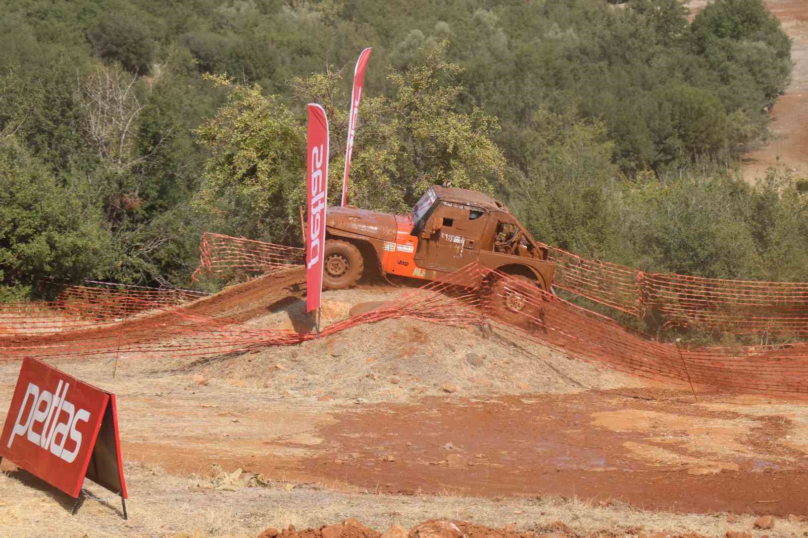 Türkiye Off-Road Şampiyonası heyecanı, Merkezefendi’de başladı
