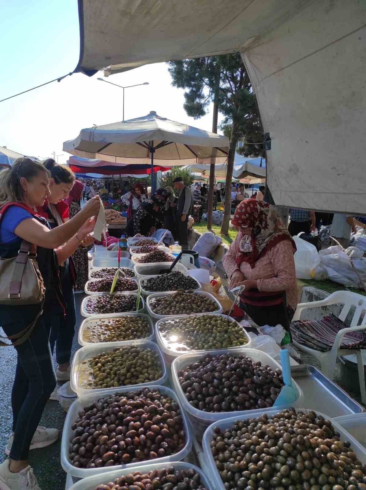 Pazarda zeytinyağı denetimi
