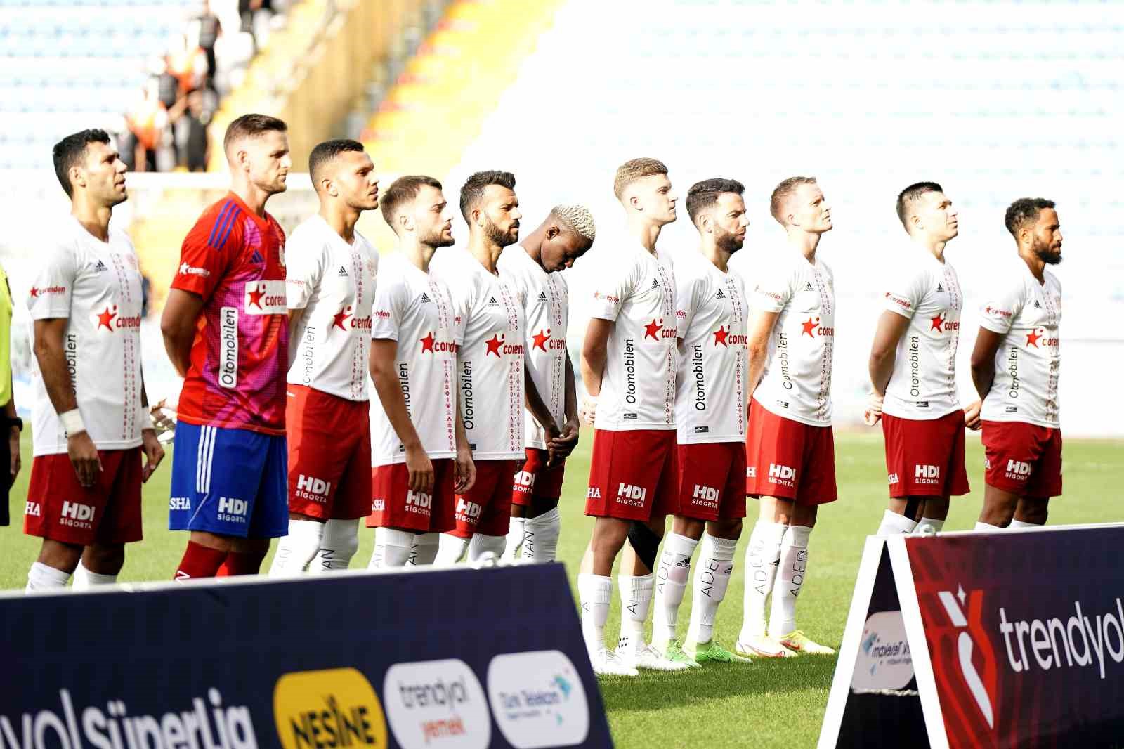 Trendyol Süper Lig: Kasımpaşa: 0 - Antalyaspor: 0 (Maç devam ediyor)
