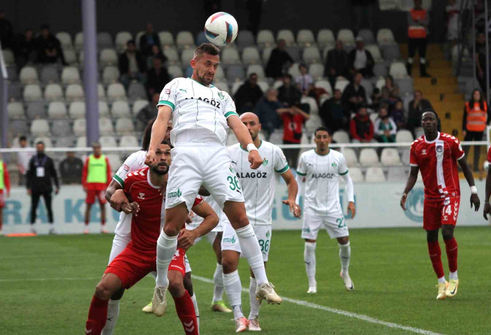 Trendyol 1. Lig: Ankara Keçiörengücü: 2  - Iğdırspor: 0
