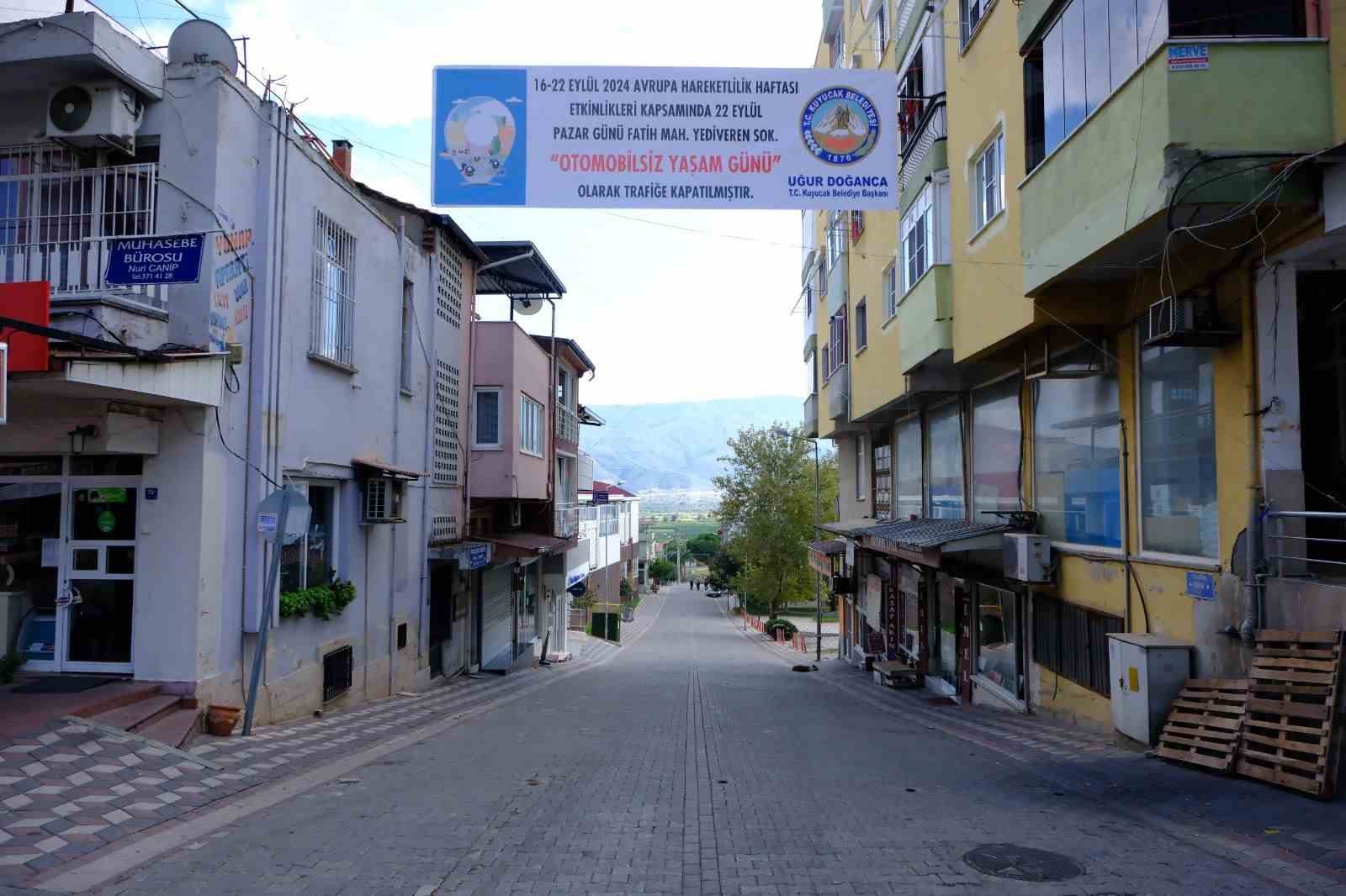 Kuyucak’ta doğa yürüyüşü gerçekleşti
