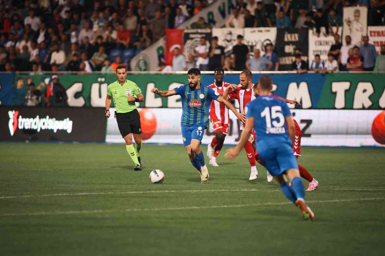 Trendyol Süper Lig: Çaykur Rizespor: 0 - Samsunspor: 1 (Maç sonucu)
