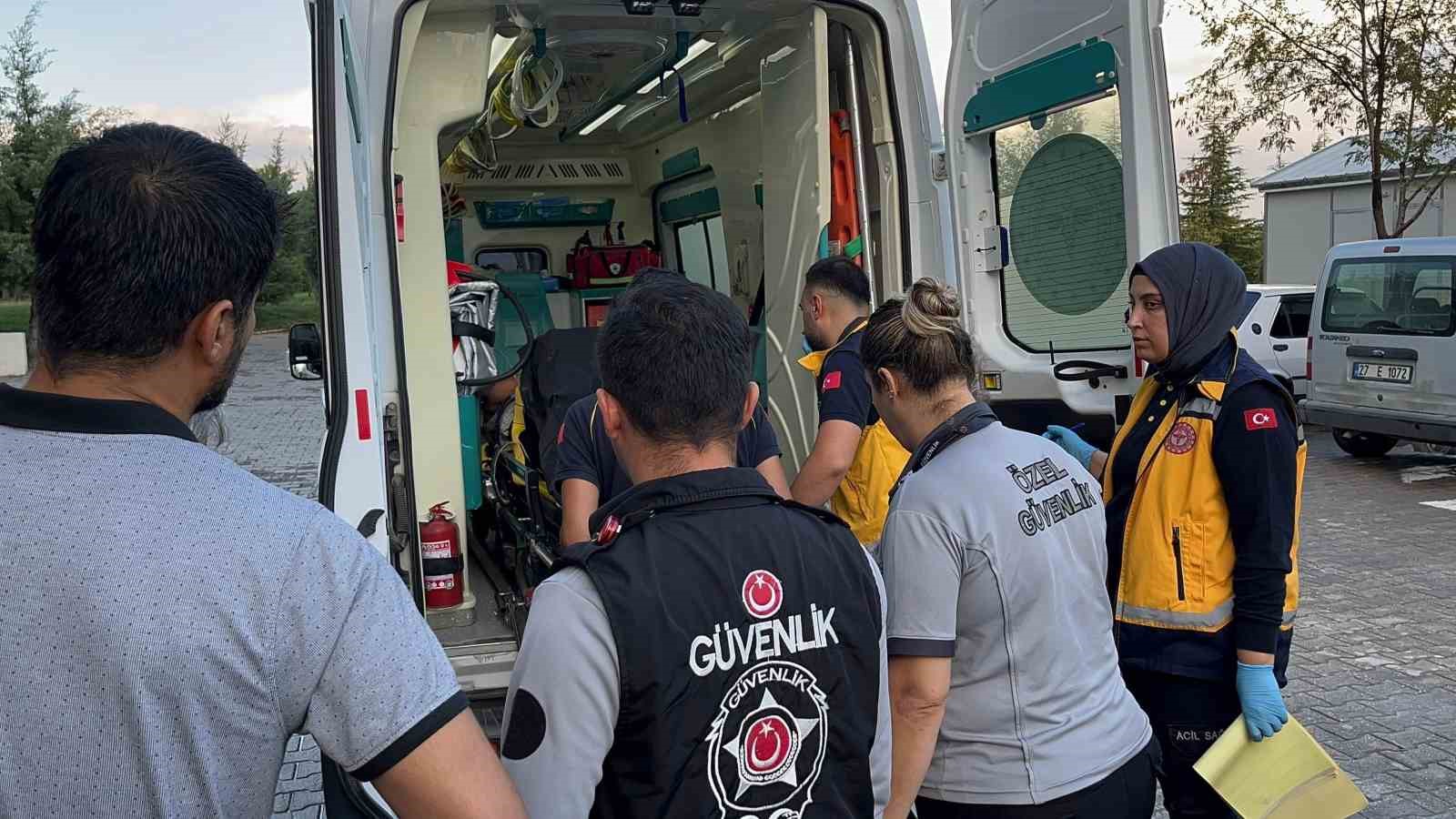 Adıyaman’da iki otomobil çarpıştı: 4 yaralı
