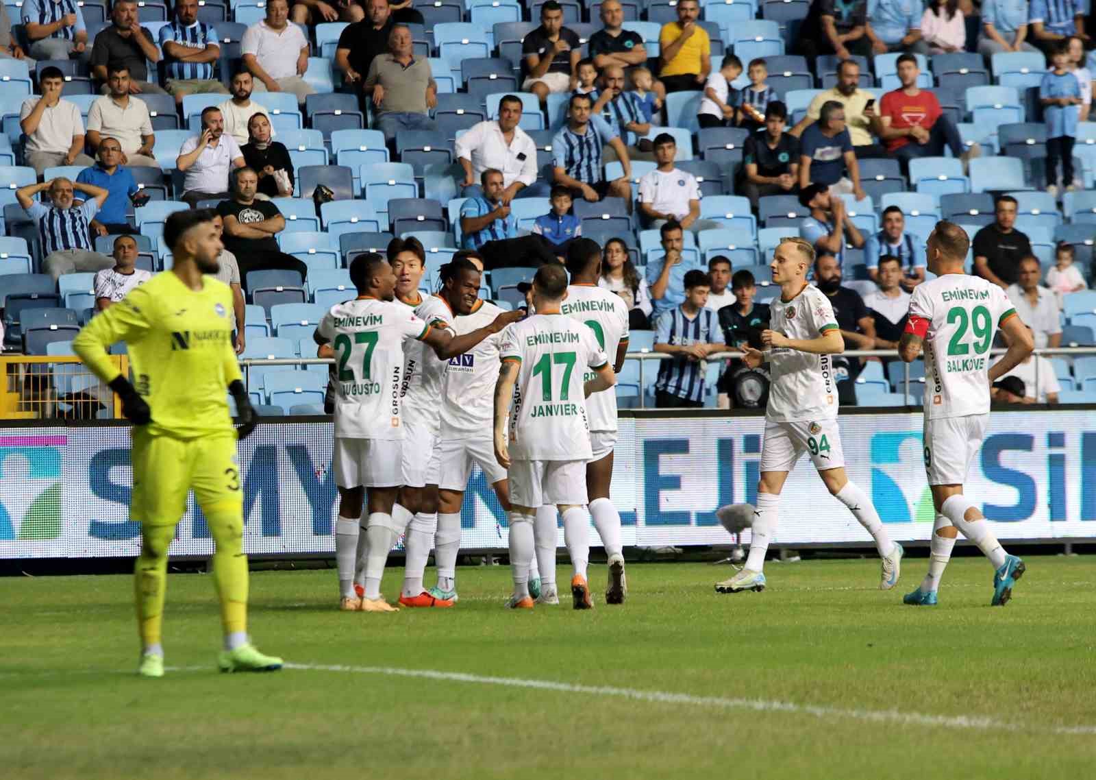 Trendyol Süper Lig: Adana Demirspor:0 - Alanyaspor:1 (Maç devam ediyor)
