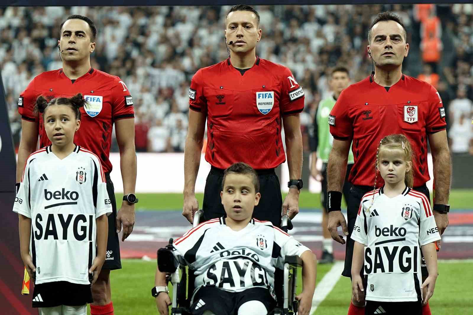 Trendyol Süper Lig: Beşiktaş: 0 - Eyüpspor: 0 (Maç devam ediyor)
