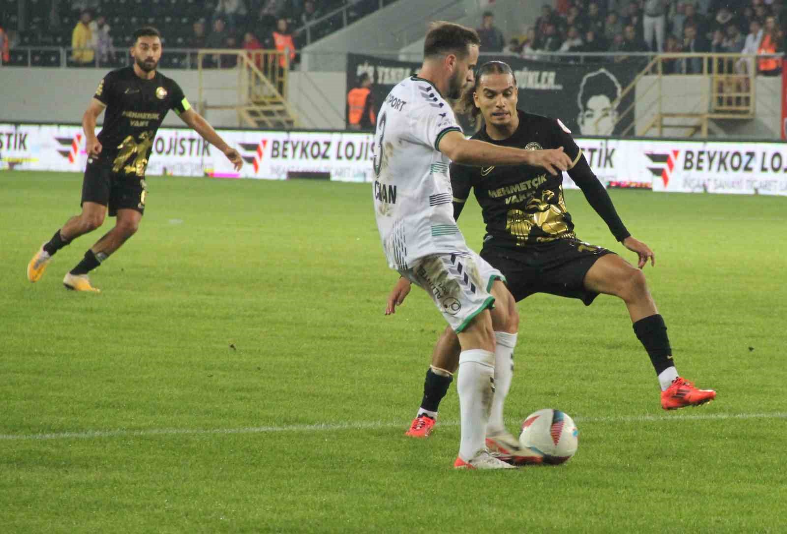 Trendyol 1. Lig: Çorum FK: 0 - Kocaelispor: 2
