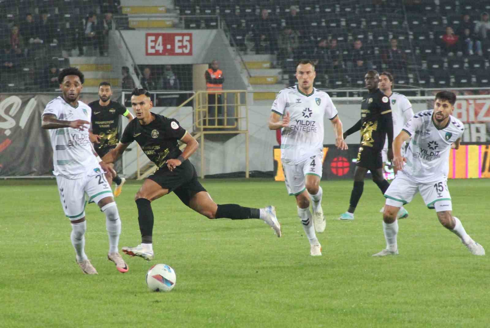 Trendyol 1. Lig: Çorum FK: 0 - Kocaelispor: 2
