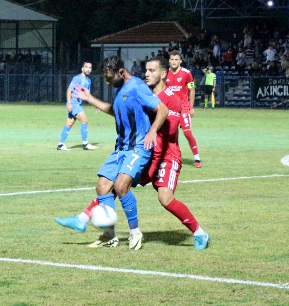 TFF 2. Lig: Karacabey Belediyespor: 2 - Somaspor: 1
