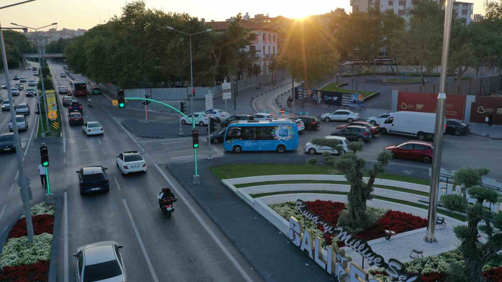 Balıkesir Büyükşehir, ücretsiz ring hattını faaliyete aldı
