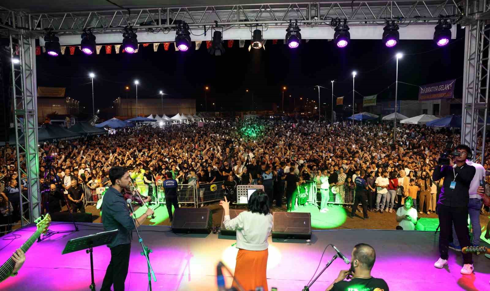 Akdeniz’de ’Barış ve Kültür Festivali’ coşkusu yaşandı
