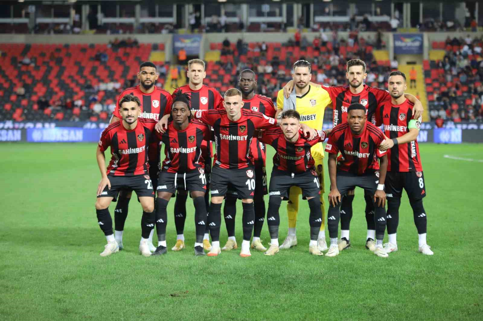 Trendyol Süper Lig: Gaziantep FK: 0 - Trabzonspor: 0 (Maç devam ediyor)
