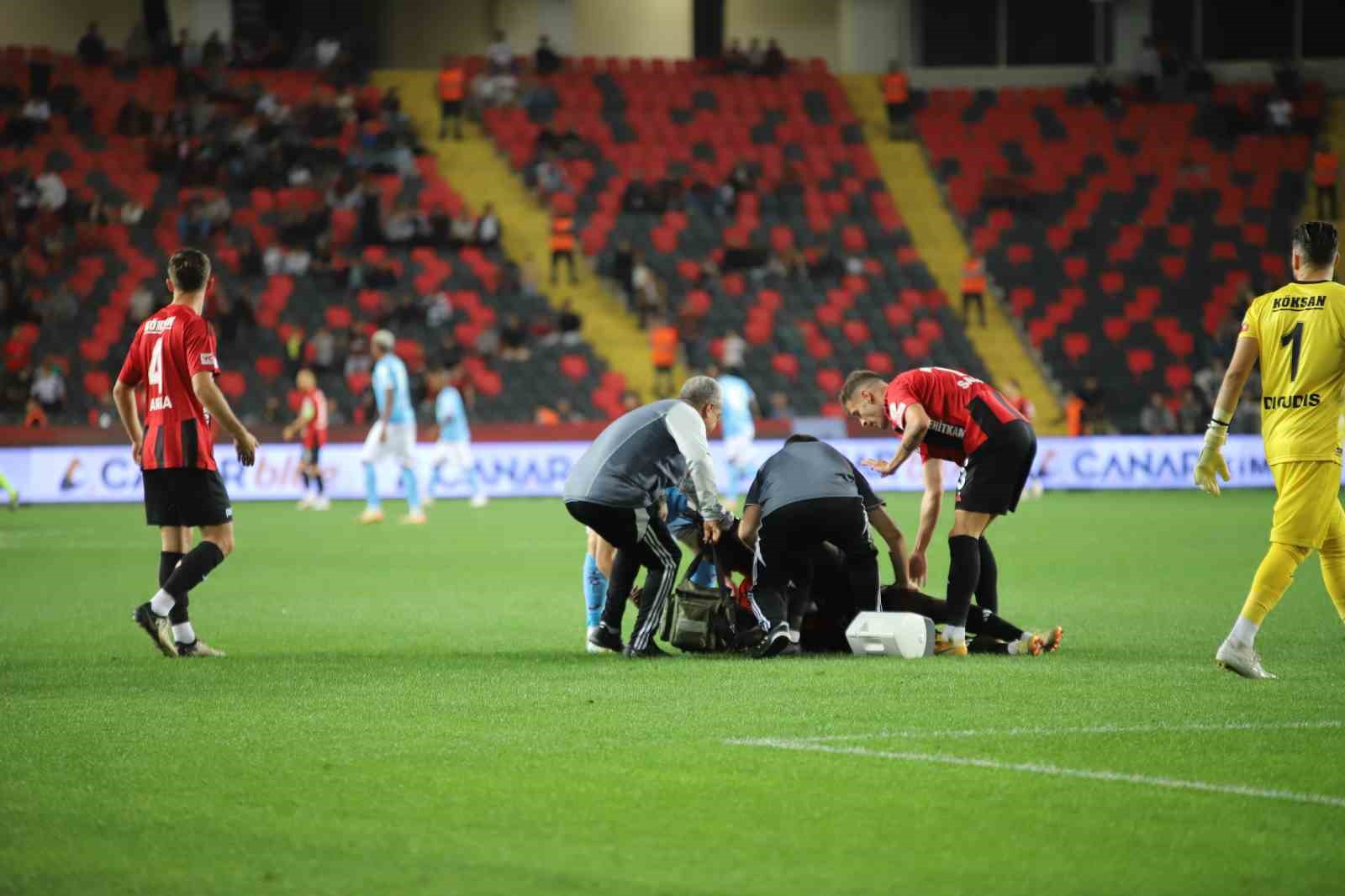 Trendyol Süper Lig: Gaziantep FK: 0 - Trabzonspor: 0 (Maç devam ediyor)
