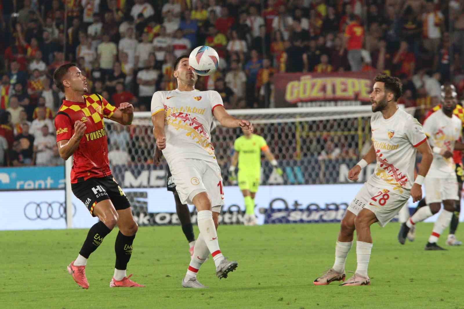 Trendyol Süper Lig: Göztepe: 2 - Kayserispor: 0 (İlk yarı)
