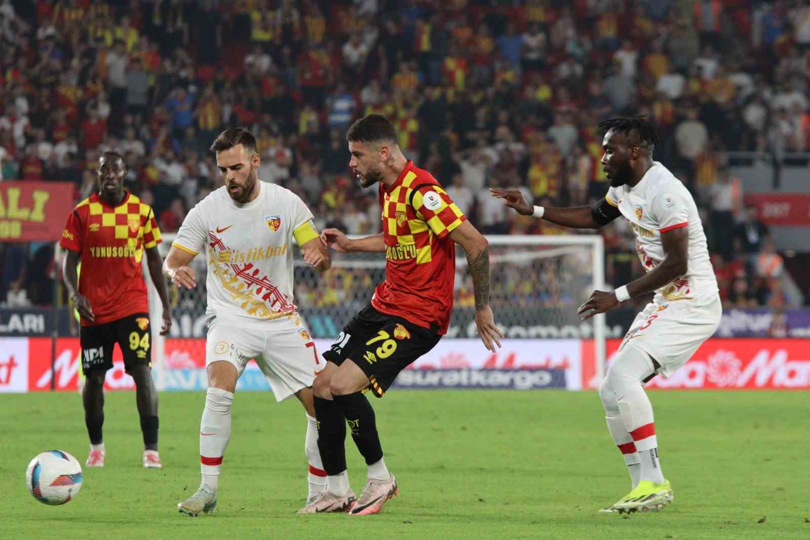 Trendyol Süper Lig: Göztepe: 3 - Kayserispor: 0  (Maç sonucu)
